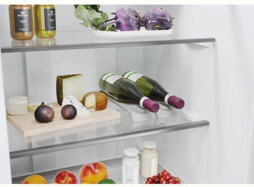 Холодильник з морозильною камерою Candy CNCQ2T518EW