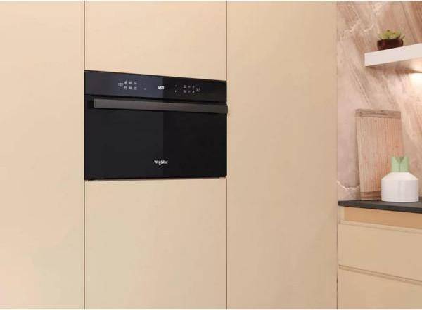 Мікрохвильовка з грилем Whirlpool AMW 6440 FB