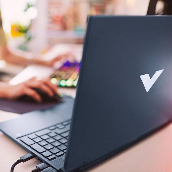 Ноутбук HP Victus 15-fb3046ru Performance Blue (BV8X8EA)