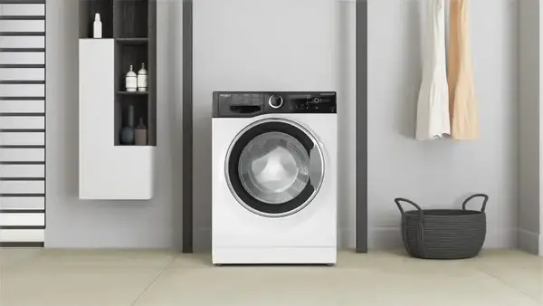 Пральна машина автоматична Whirlpool WRBSB 6228 B