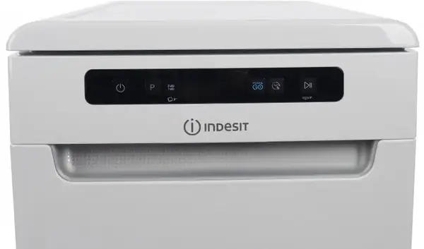 Посудомийна машина Indesit DSFO 3T224 C