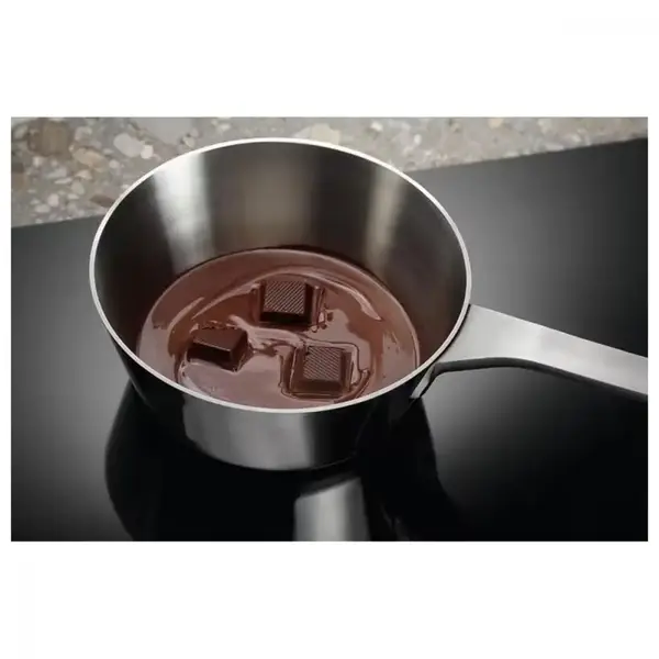 Варочная поверхность электрическая Electrolux EIB60420CK