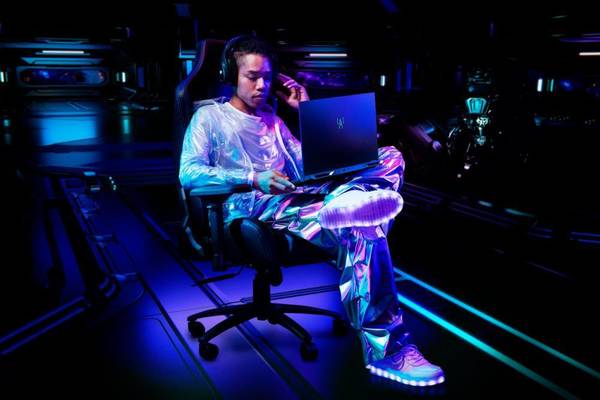 Ноутбук Acer Predator Helios Neo 18 PHN18-72 (NH.QVLEU.003)