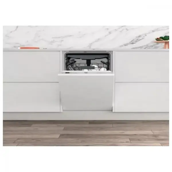 Посудомийна машина Whirlpool WIC 3C33 PFE