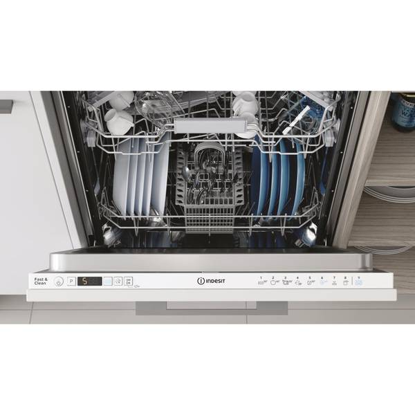 Посудомийна машина Indesit D2I HD524 A