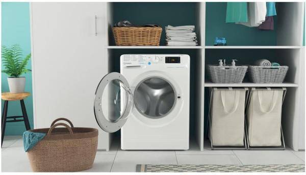 Пральна машина автоматична Indesit BWSE 71293X WBV UA