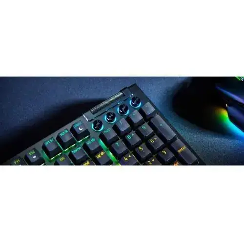 Клавіатура Razer BlackWidow V4 (RZ03-04690100-R3M1)