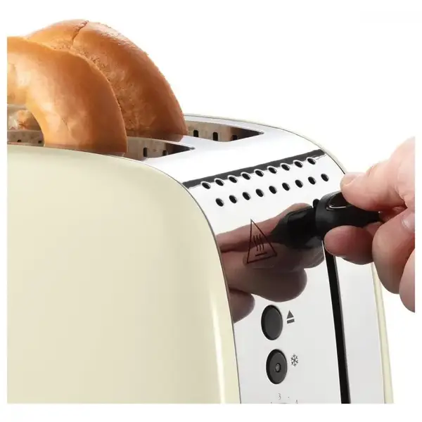 Тостер Russell Hobbs Colours Plus 26551-56