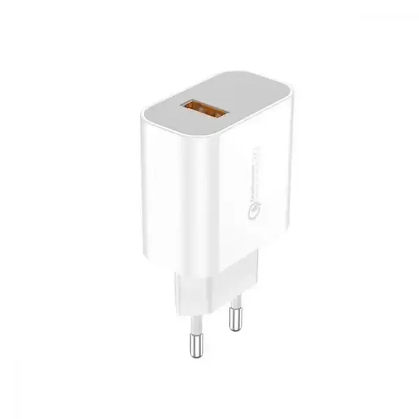Мережевий зарядний пристрій Foneng EU46 QC3.0 Charger (1USBх3A) White + Lightning (EU46-CH-IP