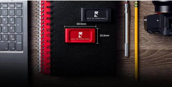 SSD накопичувач Kingston XS1000 1 TB Black (SXS1000/1000GA)