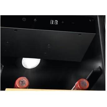Винна шафа Electrolux EWUS020B5B