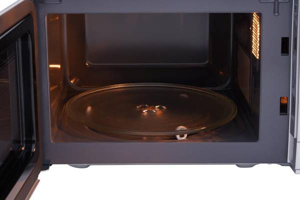 Мікрохвильовка Panasonic NN-ST27HMZUE