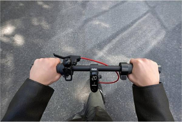 Електросамокат Ninebot Segway F2 Pro E II (AA.05.12.03.0007)