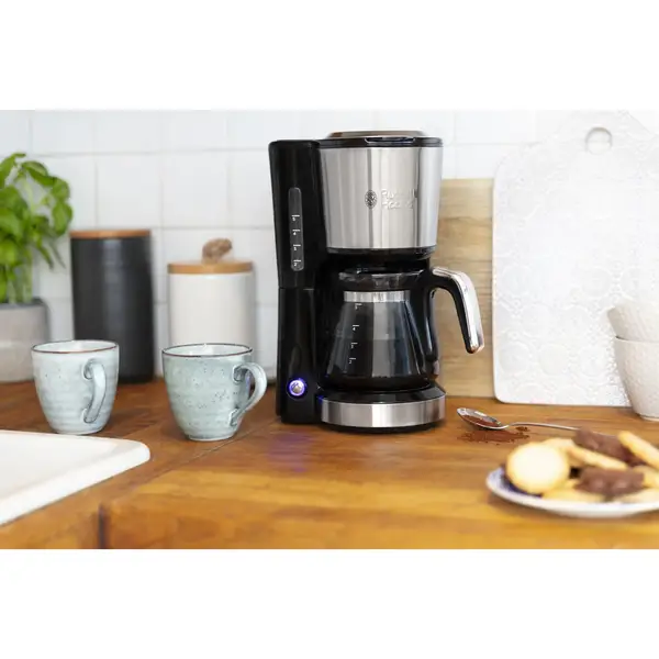 Крапельна кавоварка Russell Hobbs Compact Home 24210-56