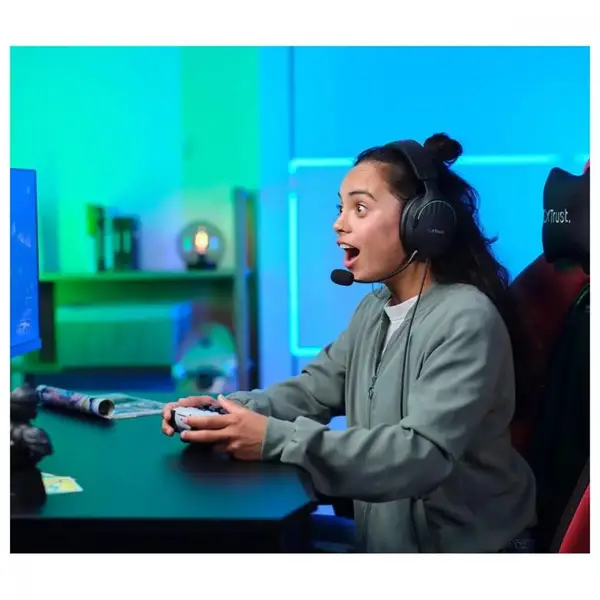 Навушники з мікрофоном Trust GXT 490 Fayzo Black (24900)