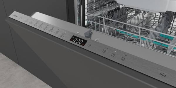 Вбудована посудомийка HISENSE HV673D64