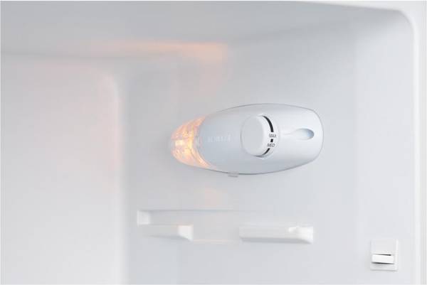 Холодильник з морозильною камерою Ardesto DTF-M212W143