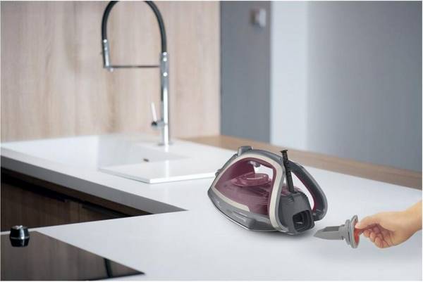 Праска з парою Tefal Ultragliss Plus FV6840 (FV6840E0)