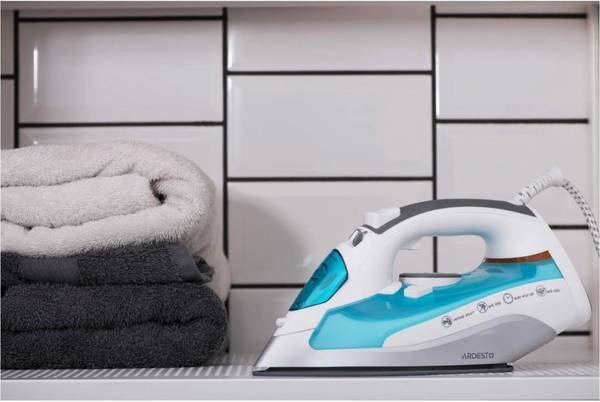 Праска з парою Ardesto IR-C2228-TQ