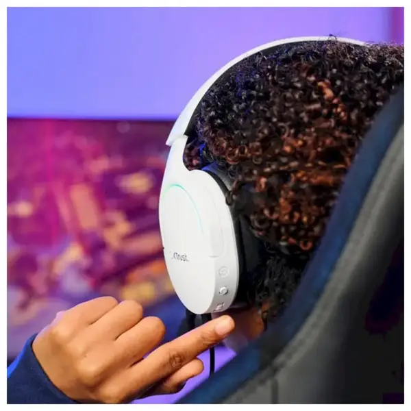 Навушники з мікрофоном Trust GXT 490 Fayzo White (25302)