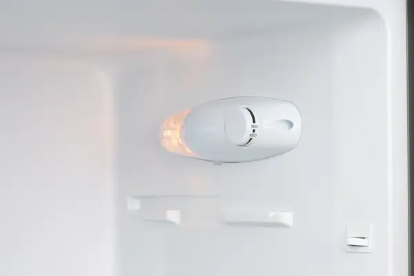 Холодильник з морозильною камерою Ardesto DTF-212X