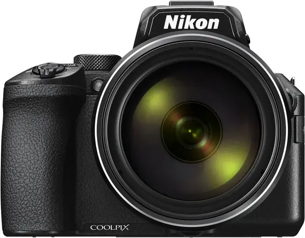 Компактний фотоапарат Nikon Coolpix P950 (VQA100EA)