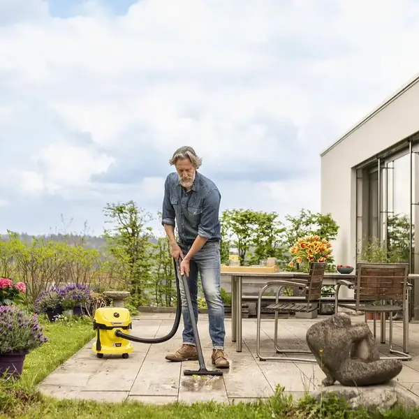Професійний пилосос Karcher WD 2-18 (1.628-500.0)