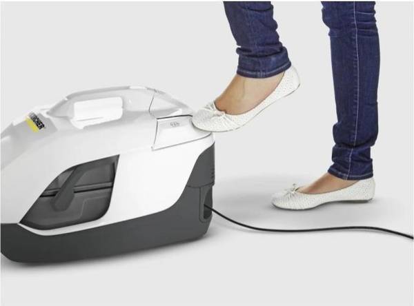 Пилосос з аквафільтром Karcher DS 6 Plus (1.195-252.0)